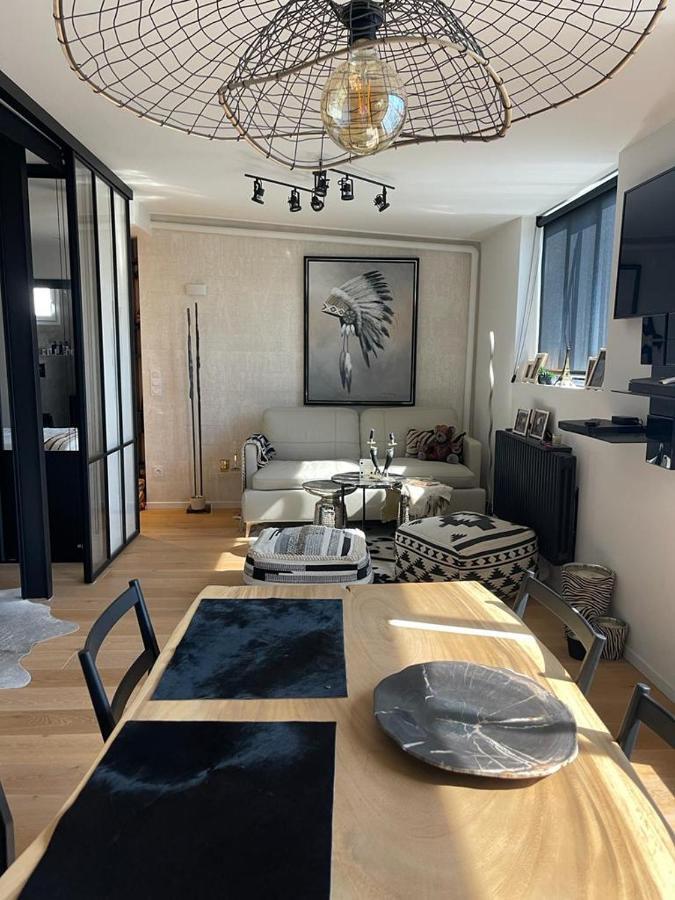 Appartement Vue Tour Eiffel Paris 16 Eme Bagian luar foto