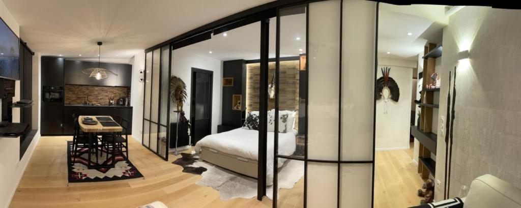 Appartement Vue Tour Eiffel Paris 16 Eme Bagian luar foto