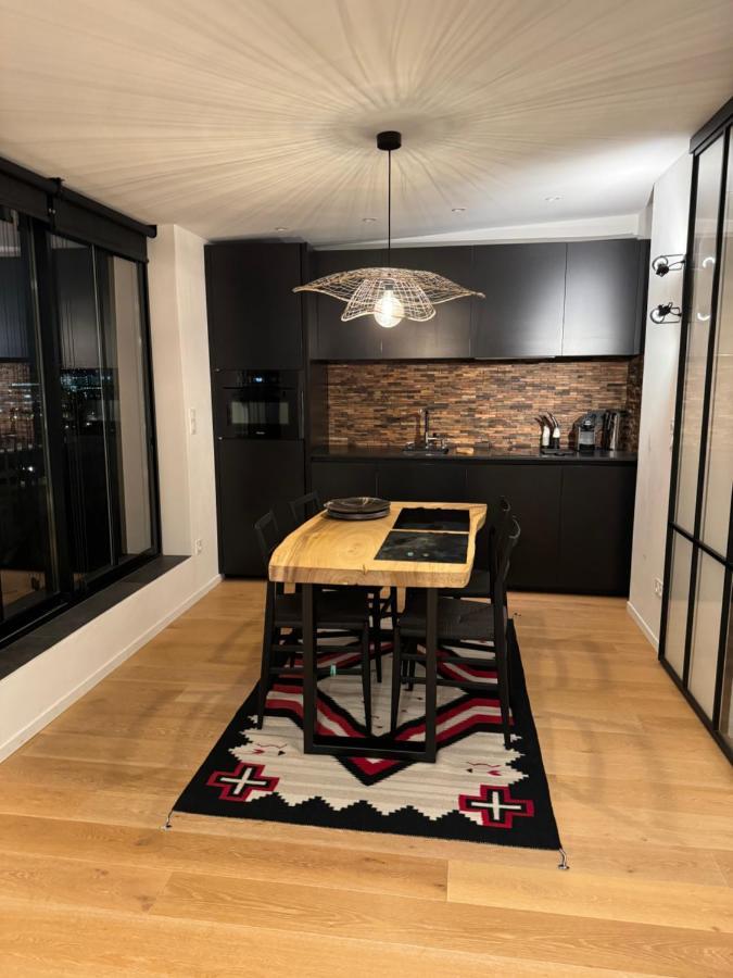 Appartement Vue Tour Eiffel Paris 16 Eme Bagian luar foto