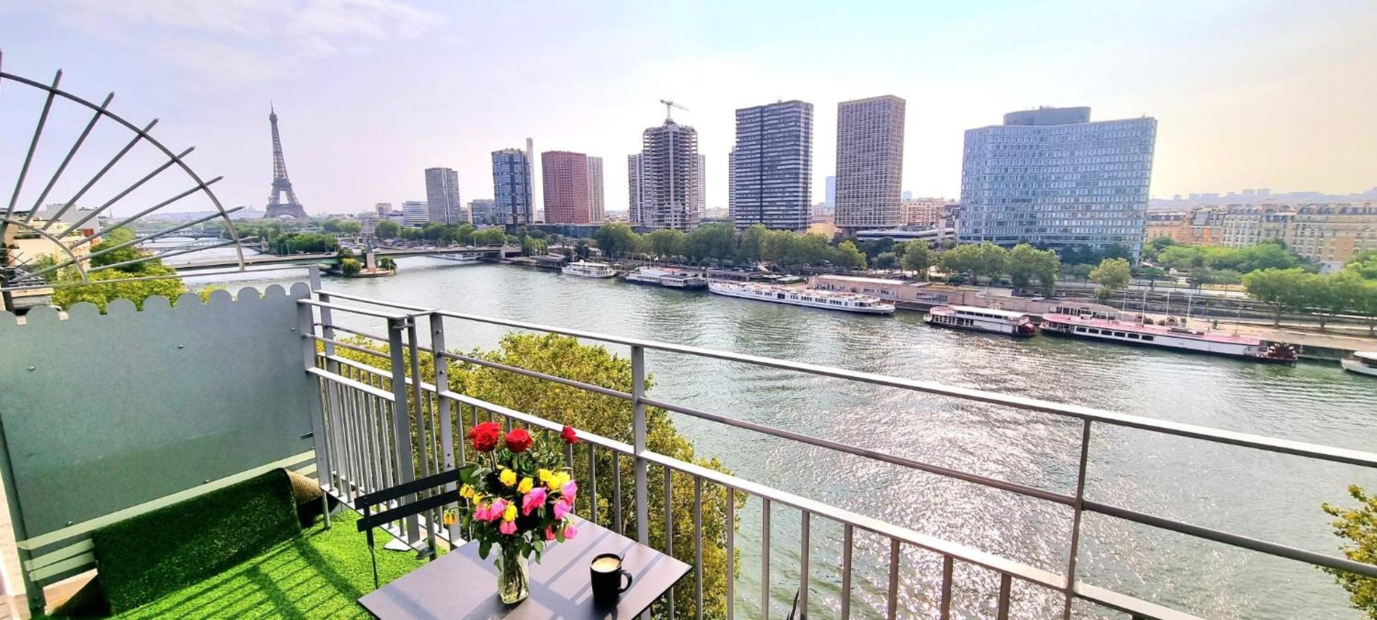 Appartement Vue Tour Eiffel Paris 16 Eme Bagian luar foto